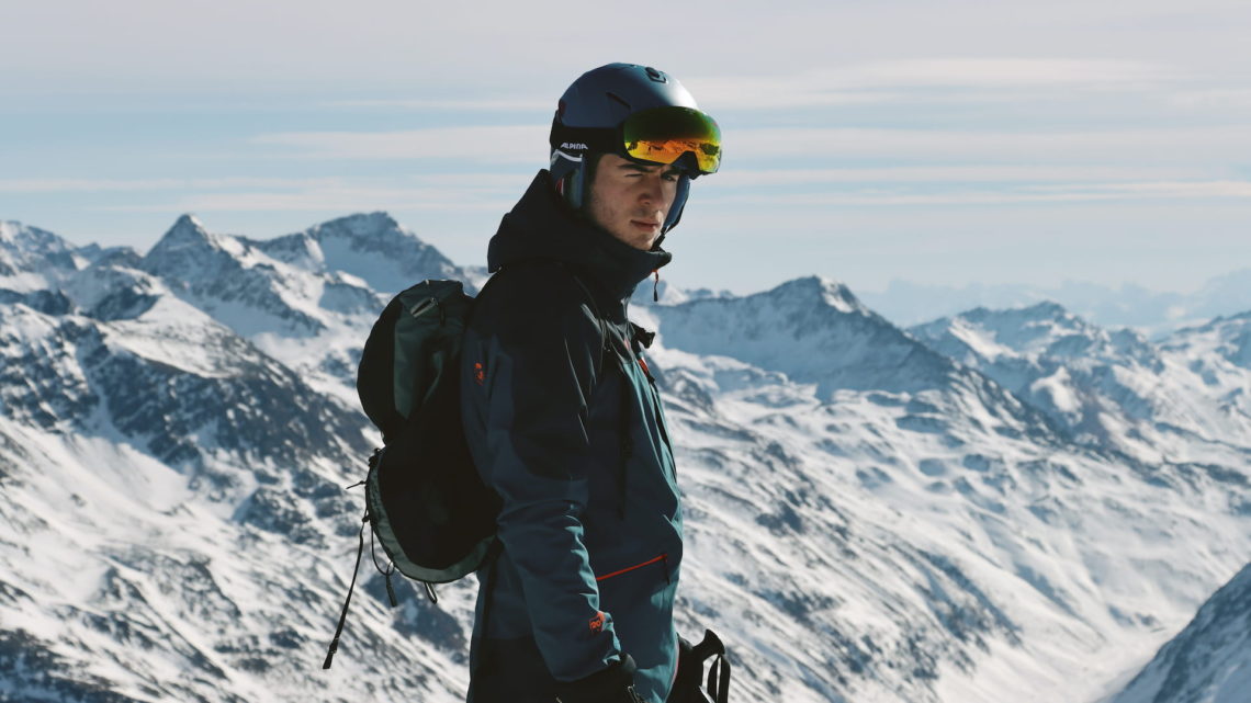 Jaki kask narciarski warto wybrać na początek przygody narciarskiej?
